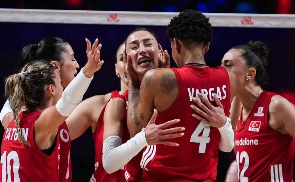 Filenin Sultanları, Çin'de tarih yazdı: VNL’de ikinci kez şampiyonuz