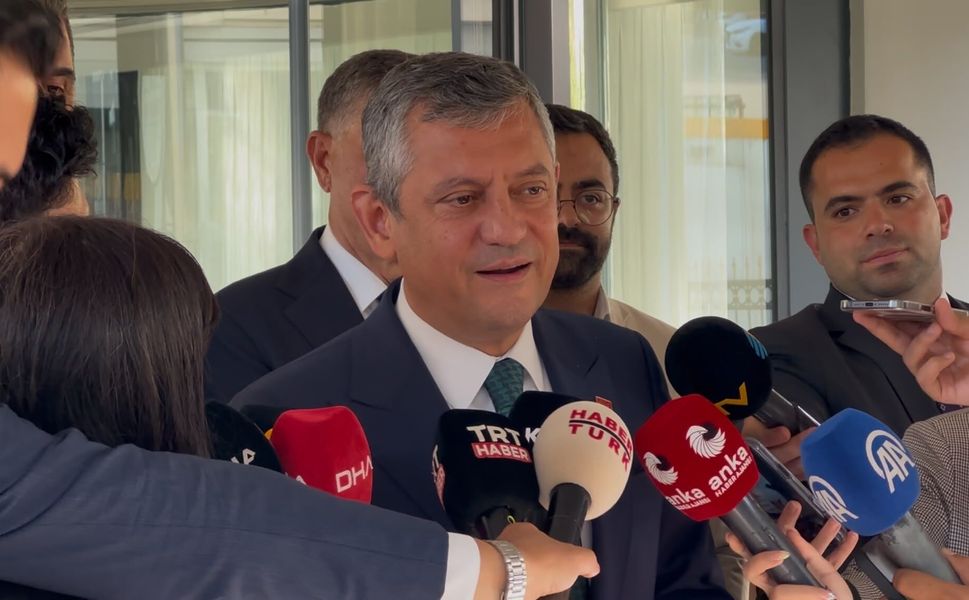 Özgür Özel: Partinin siyasi kuruluşunu milletimizle birlikte yapacağız