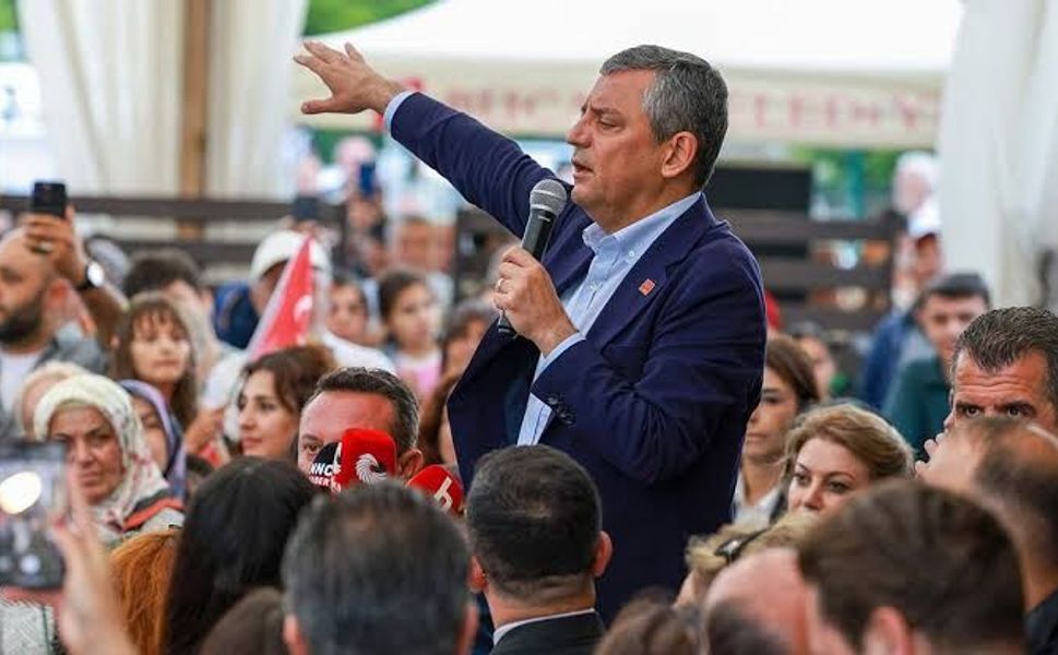 AK Parti'den Özgür Özel'in dokunulmazlığının kaldırılacağı iddialarına ilişkin açıklama!