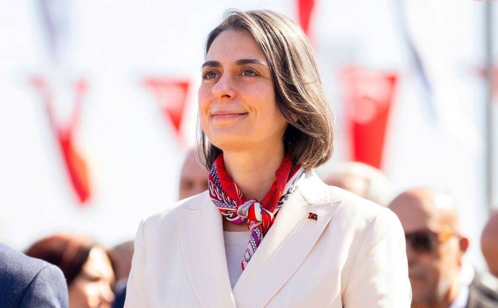 Üsküdar Belediye Başkanı Sinem Dedetaş tutuklandı