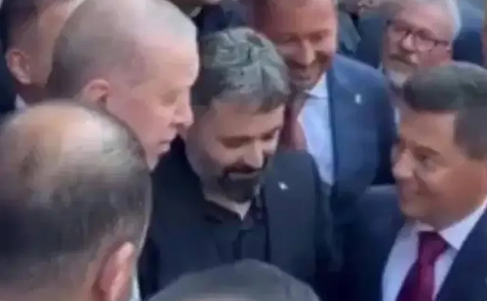 Erdoğan’dan CHP’li Marmaris Belediye Başkanı Ünlü’ye AK Parti daveti