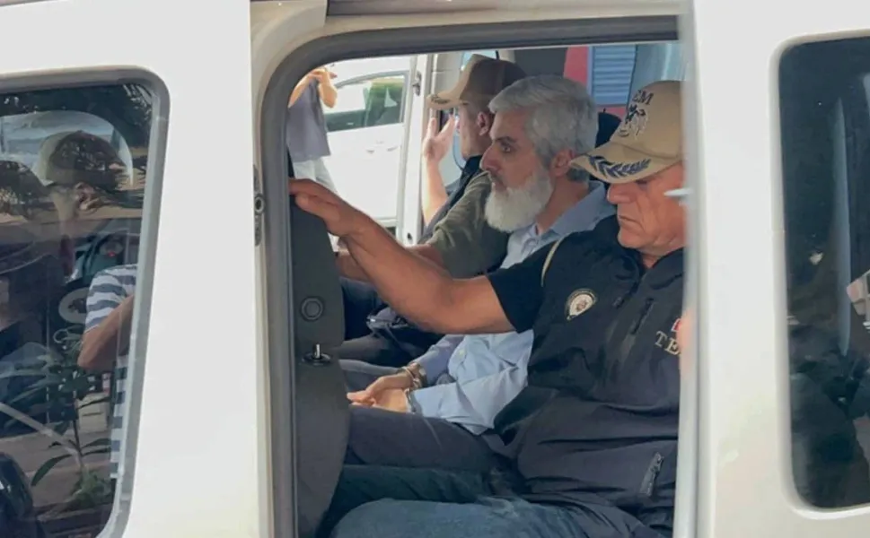 Furkan Vakfı’na operasyon: Alparslan Kuytul ve eşi gözaltına alındı, evinde arama yapıldı