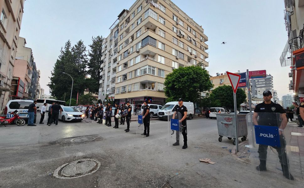 Furkan Vakfı'na operasyon; 5 şirkete kayyum atandı!