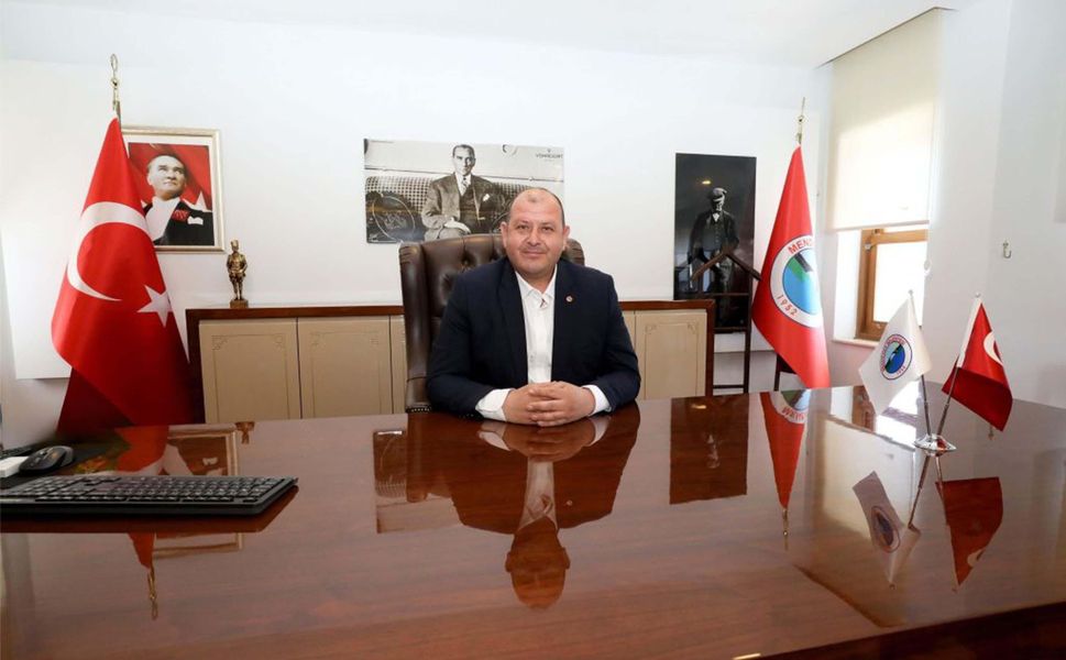Menderes Belediye Başkanı İlkay Çiçek tutuklandı