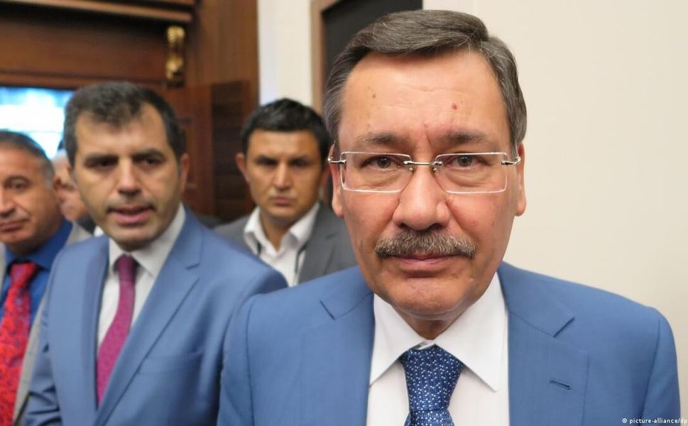 Melih Gökçek'ten hakkında açılan soruşturmaya ilişkin ilk açıklama