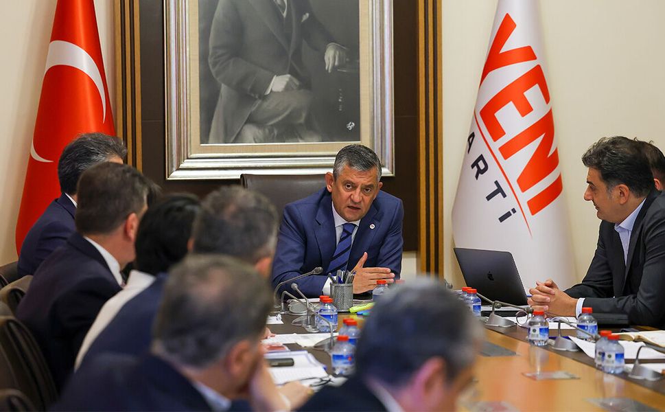 Yeni Parti’nin ‘çerçeve yasa’ya ilişkin oyu belli oldu