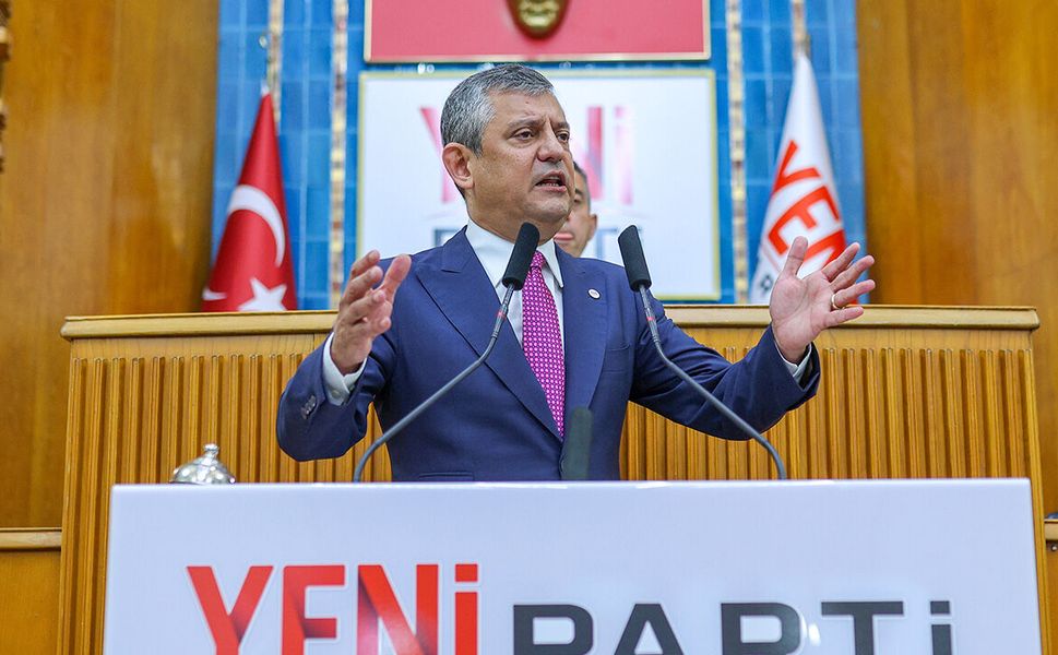 Özgür Özel’den üyelik çağrısı: 'Butlancılardan kurtulun Yeni Parti’ye buyurun’