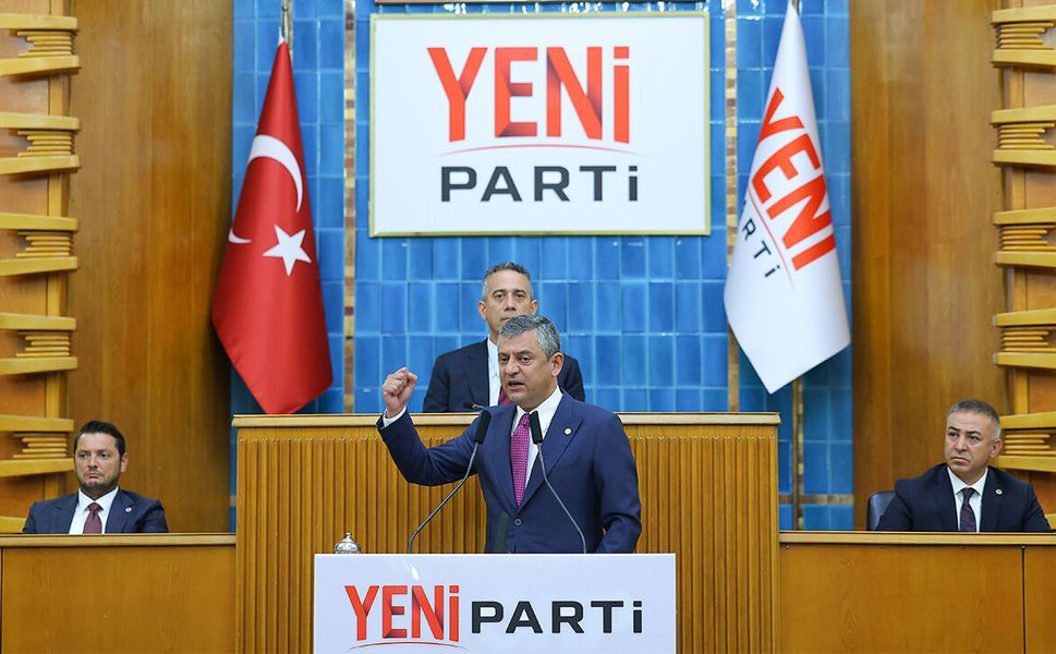 Yeni Parti'de isim krizi: Değişiklik ihtimaline karşı üç alternatif gündemde