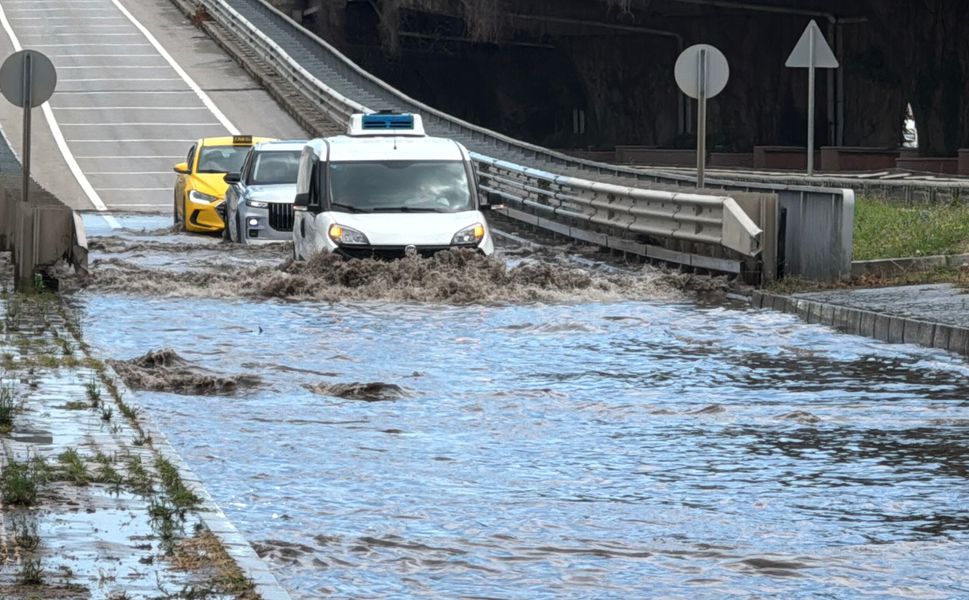 İstanbul Valiliği'nden sel uyarısı: 2 gün boyunca kuvvetli yağış bekleniyor