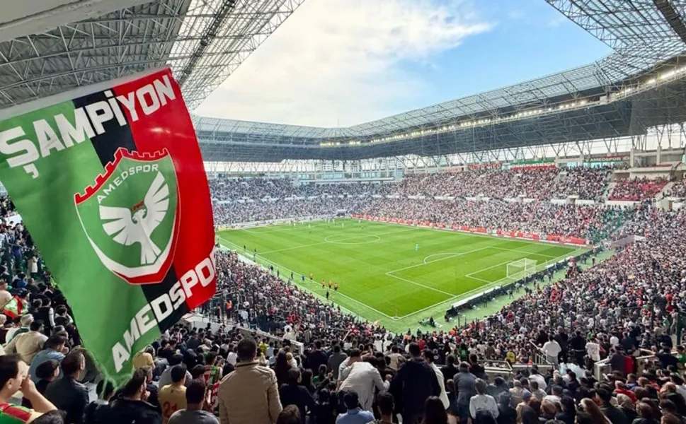 Sosyal medyada yayılan görüntüler üzerine Amedspor’dan açıklama yapıldı