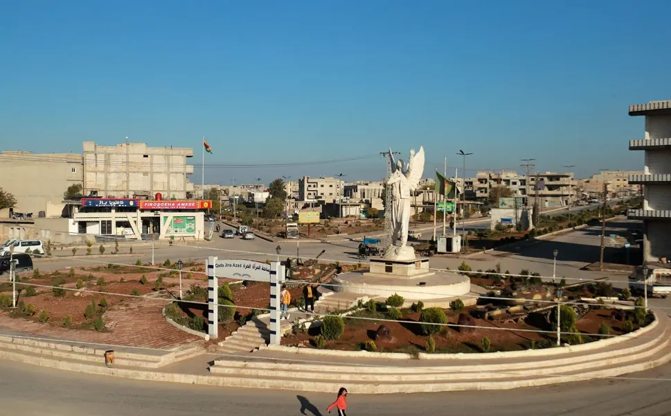 Şam, soruşturma başlattı: SDG’nin feshinin ardından Kobani’de neler oluyor?