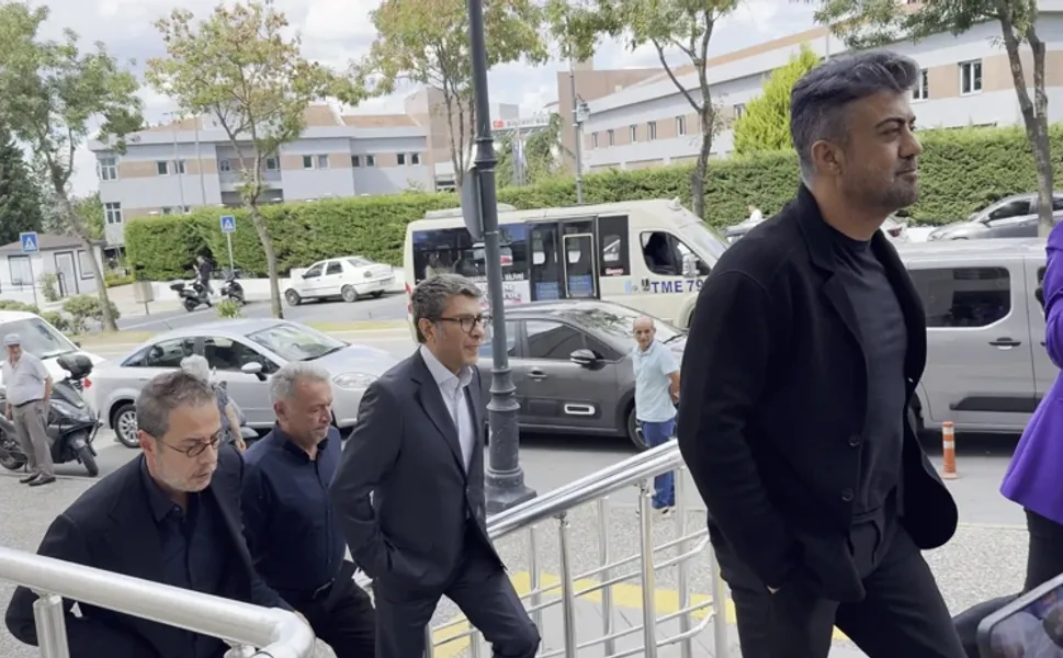 Kozinoğlu soruşturması: Kurtlar Vadisi senaristleri ifade vermek için adliyede