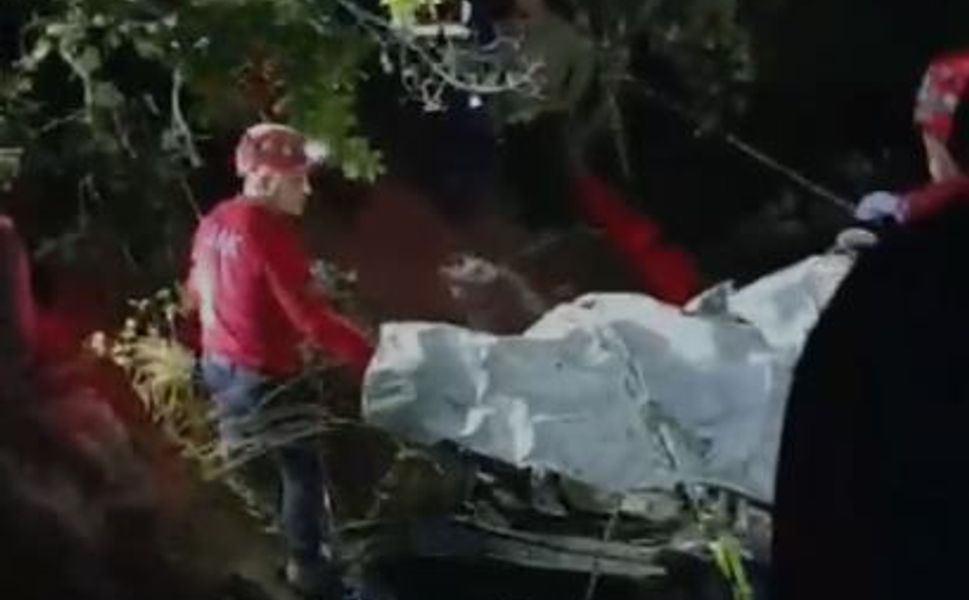 Çankırı'da otomobil uçuruma yuvarlandı: 4 ölü, 1 yaralı