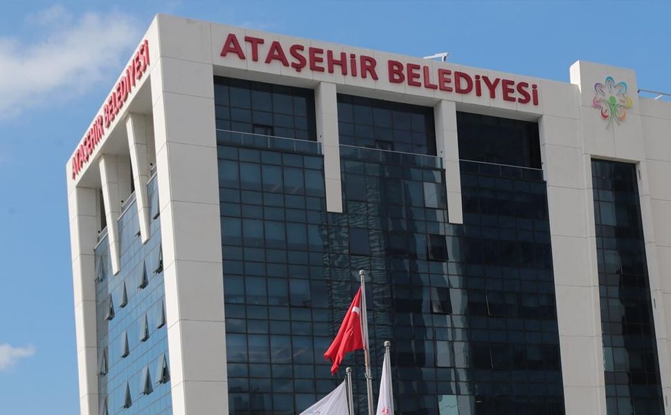 Ataşehir Belediyesi'ne operasyon: Başkanvekili dahil 13 kişi gözaltına alındı!