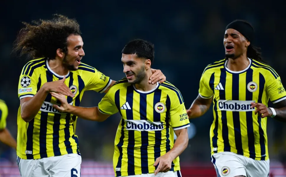 Fenerbahçe Şampiyonlar Ligi'nde 90'da gelen golle 1 puana razı oldu