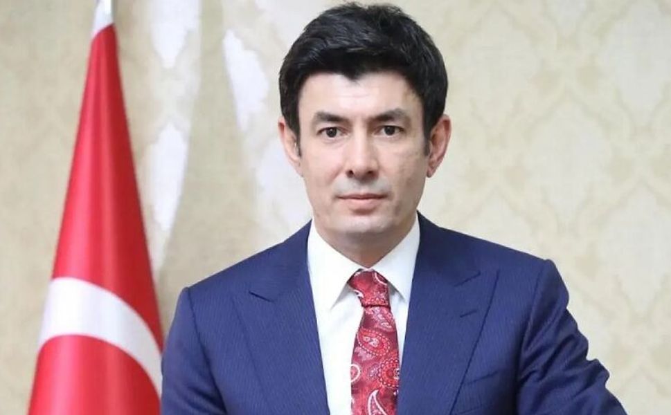 Silahla vurulmuş halde bulunan Afyonkarahisar Vali Yardımcısı İhsan Ayrancı hayatını kaybetti
