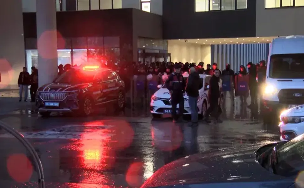 Bakırköy Belediyesi'ne operasyon: 5’i belediye başkan yardımcısı 56 gözaltı!