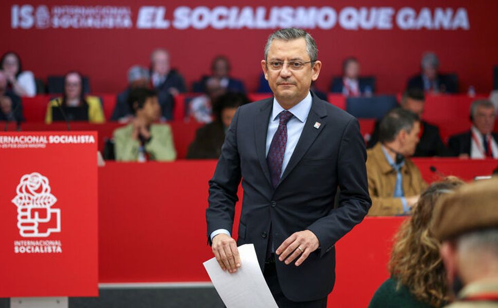 Sosyalist Enternasyonal, Yeni Parti'nin üyelik başvurusunu kabul etti!