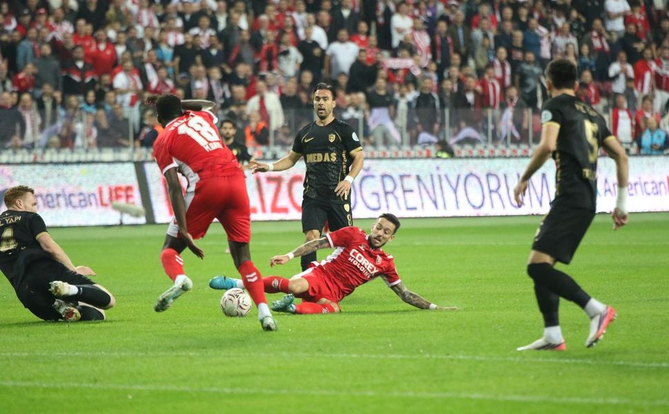 Maç fazlasıyla lider! | Samsunspor 1-2 Amedspor