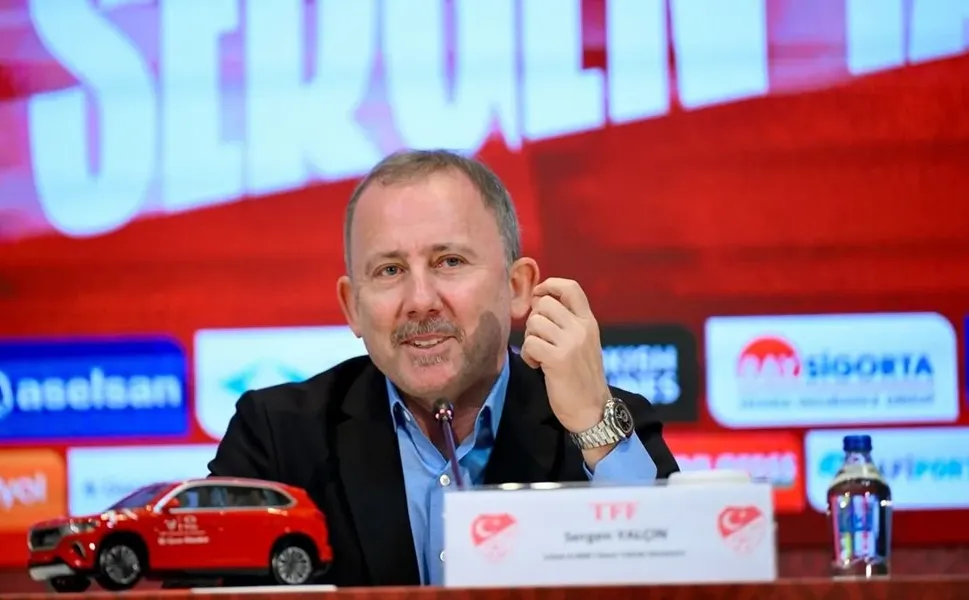 A Milli Takım'da kriz iddiası: 3 futbolcu Sergen Yalçın'ın telefonlarına çıkmıyor