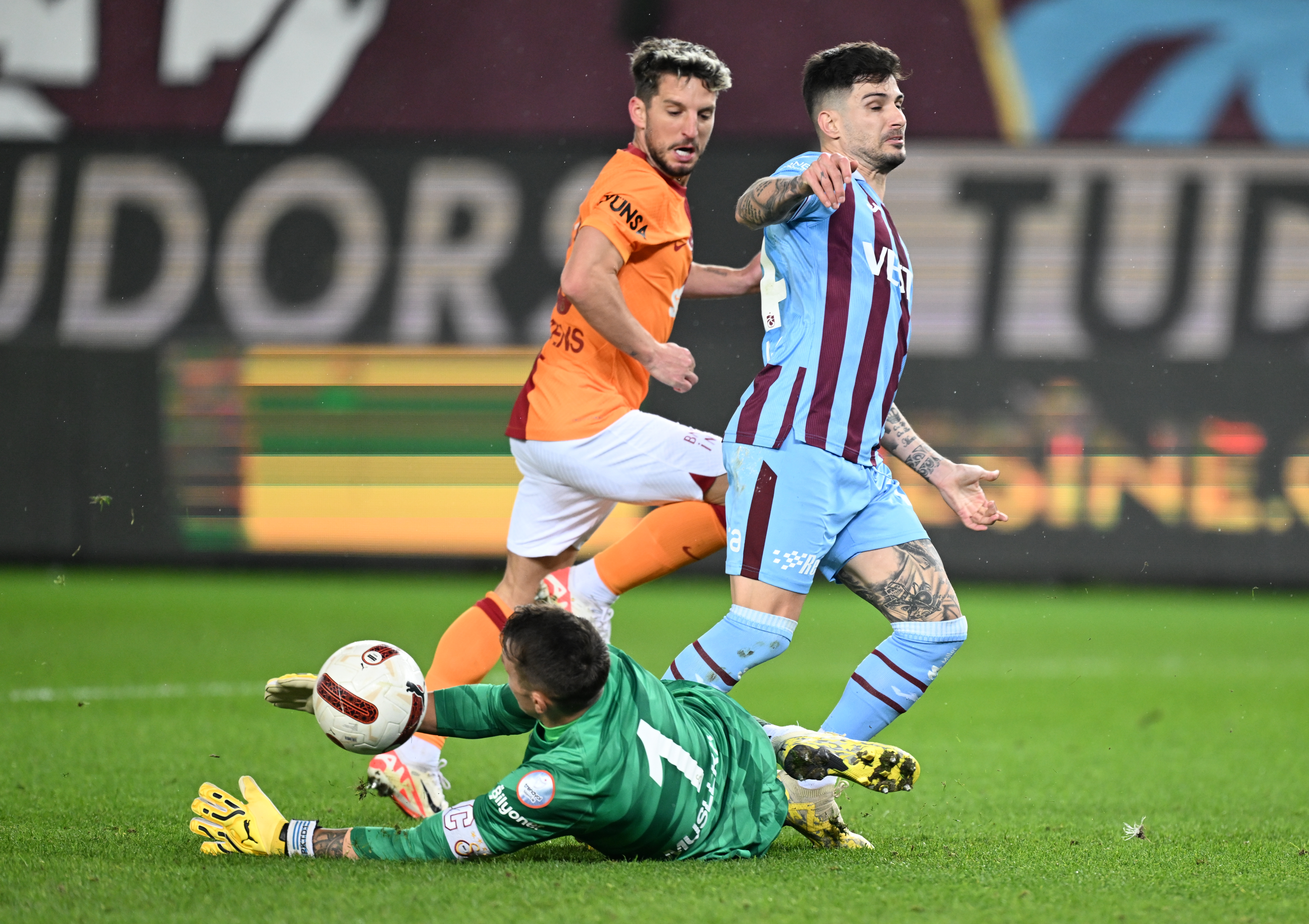 AA-20240121-33496378-33496370-TRABZONSPOR_GALATASARAY