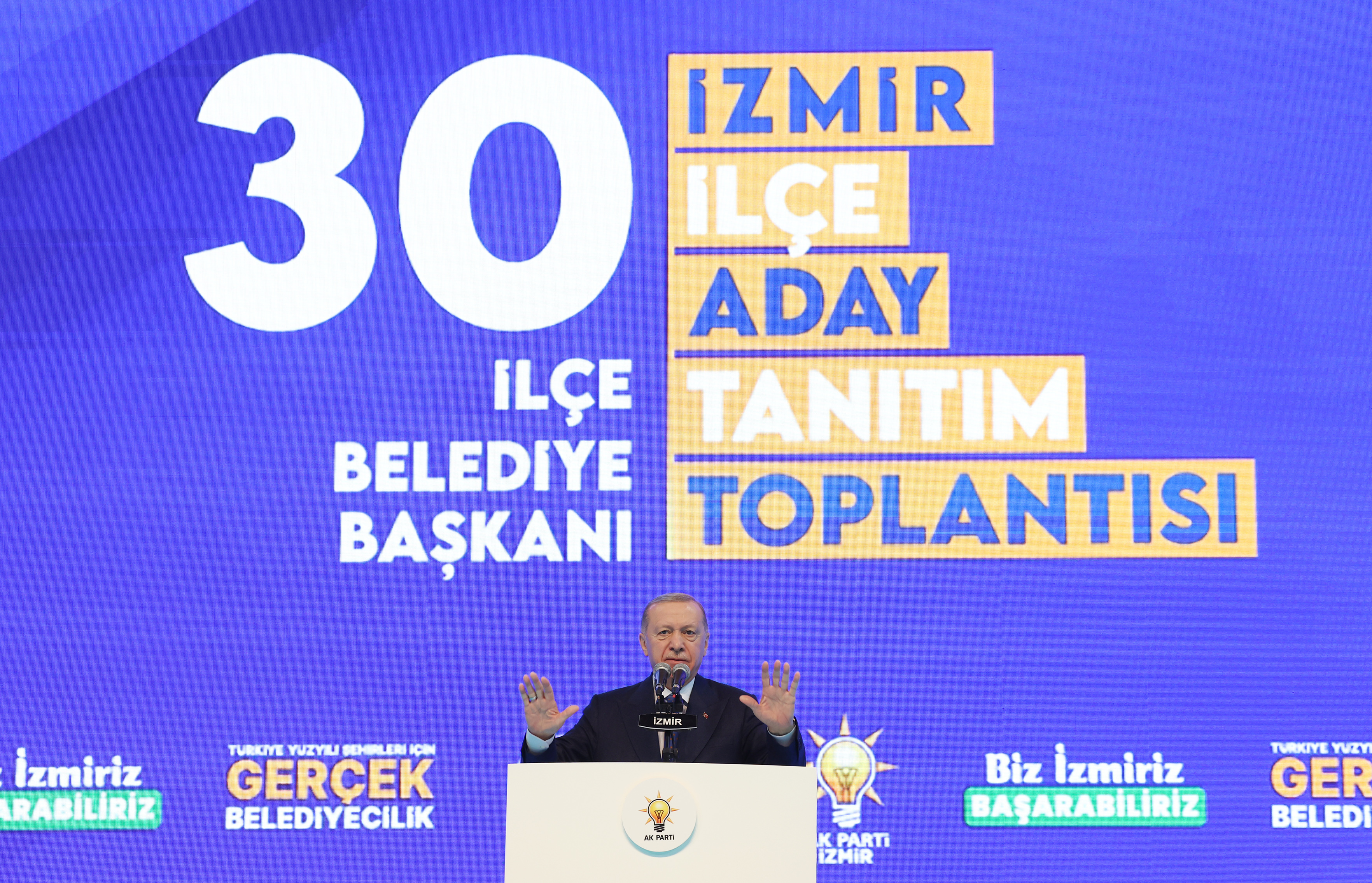 AA-20240127-33545068-33545066-AK_PARTI_IZMIR_ILCE_BELEDIYE_BASKAN_ADAYLARI_TANITIM_TOPLANTISI