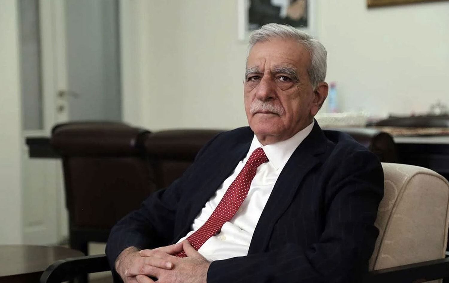 Ahmet Türk: ‘Sürecin kalıcı barışa dönmesi için hukuki zemin hazırlanmalı’