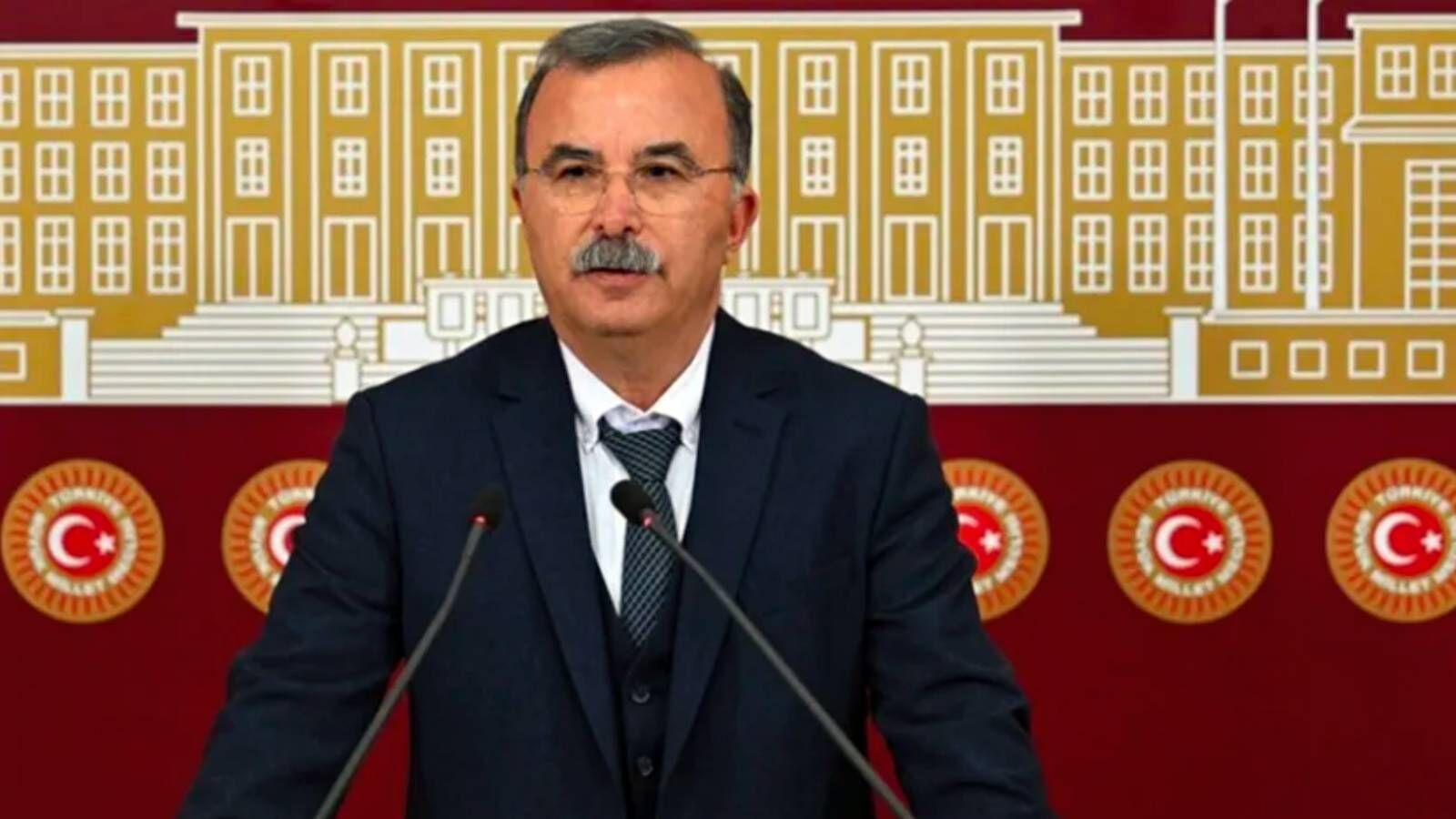 Ibrahim Akın Dem Parti