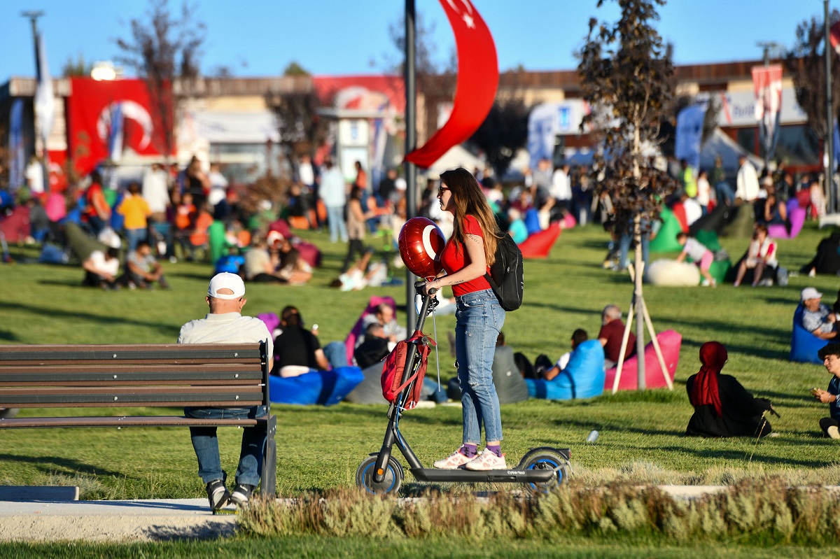 Ankara'nın yeni gözdesi ATA Çiftliği, doğayla iç içe bir yaşam alanı sunuyor