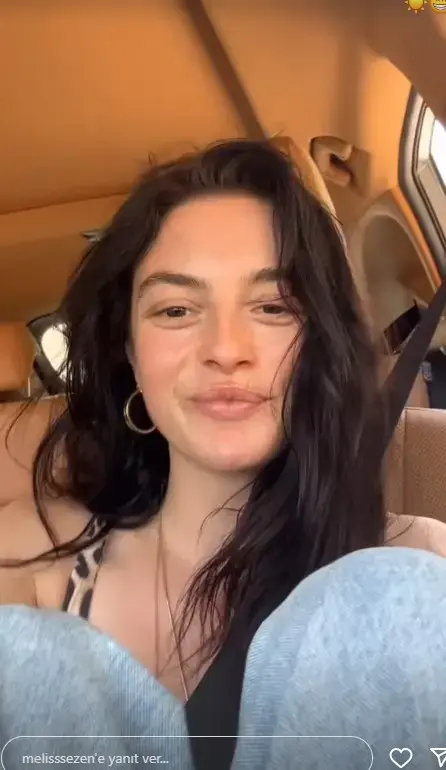 Melis Sezen Makyajsız