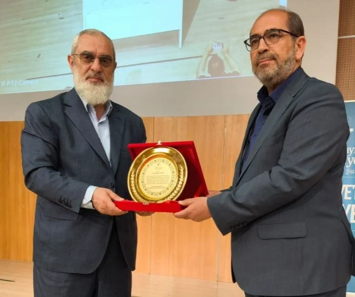 N Y. Plaket1.