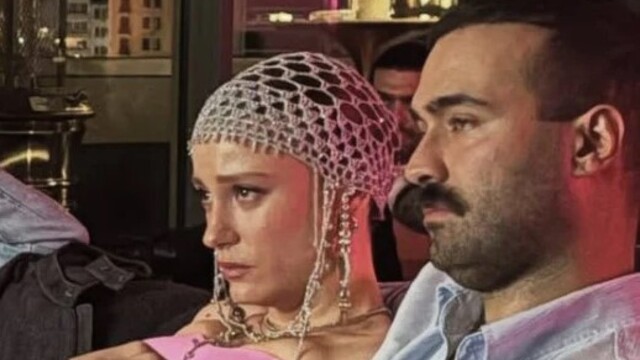 Serenay Sarıkaya-19