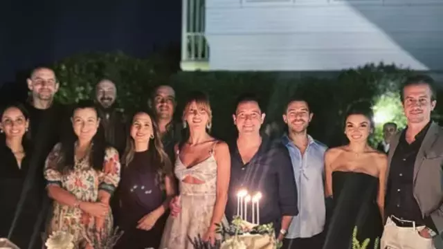 Hande Erçel Sabancı Ailesi