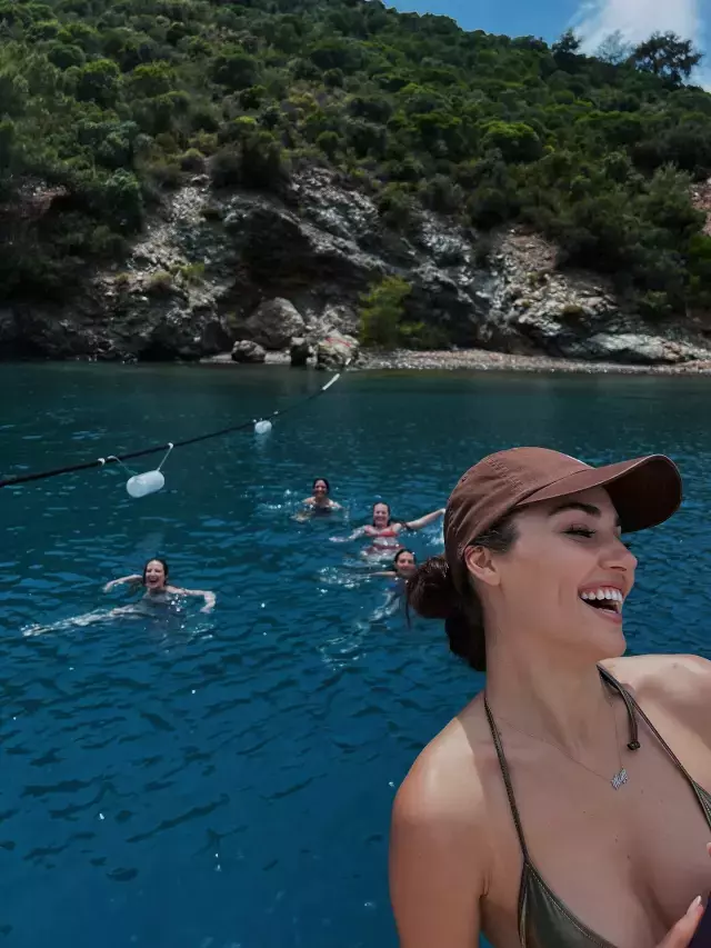 Hande Erçel Tekne Tati̇li̇ 2