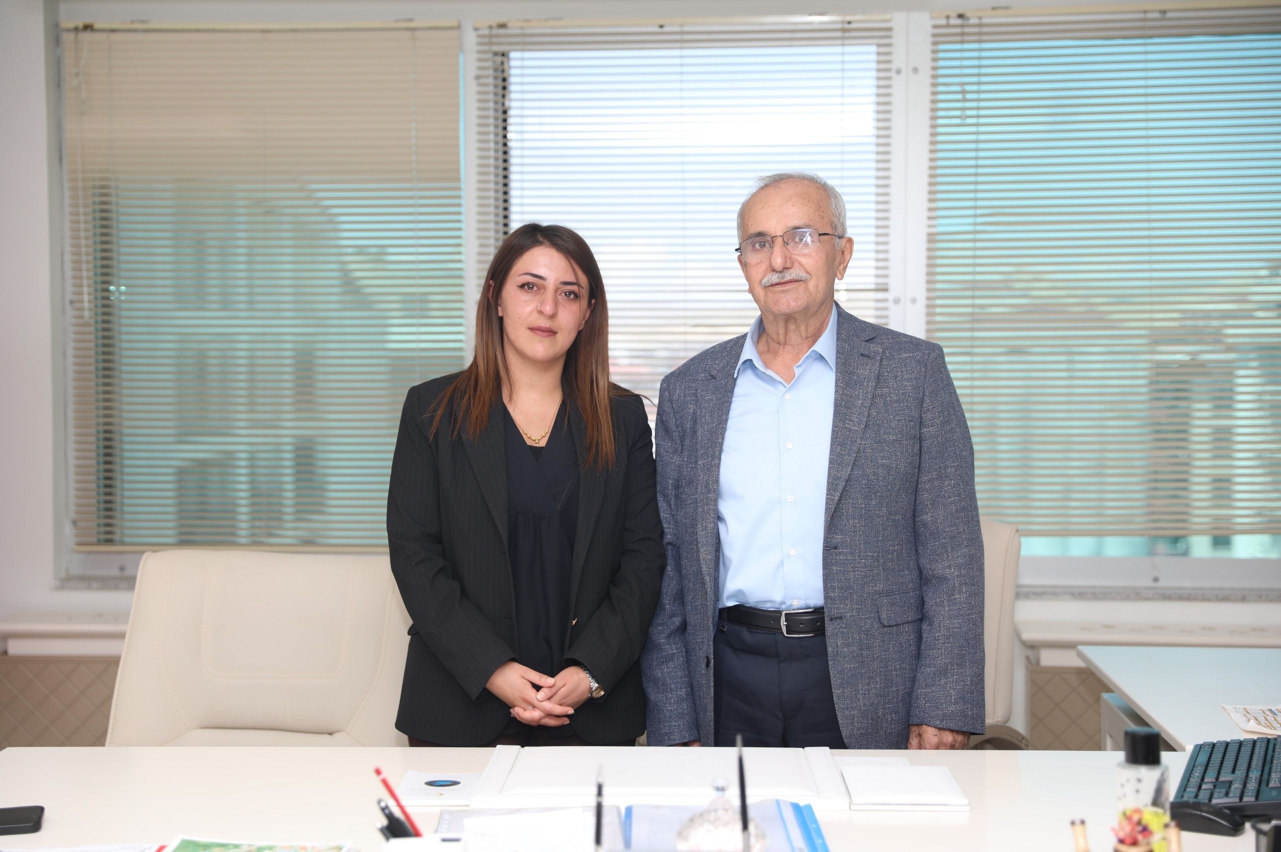 İpekyolu Belediye Eş Başkanları.