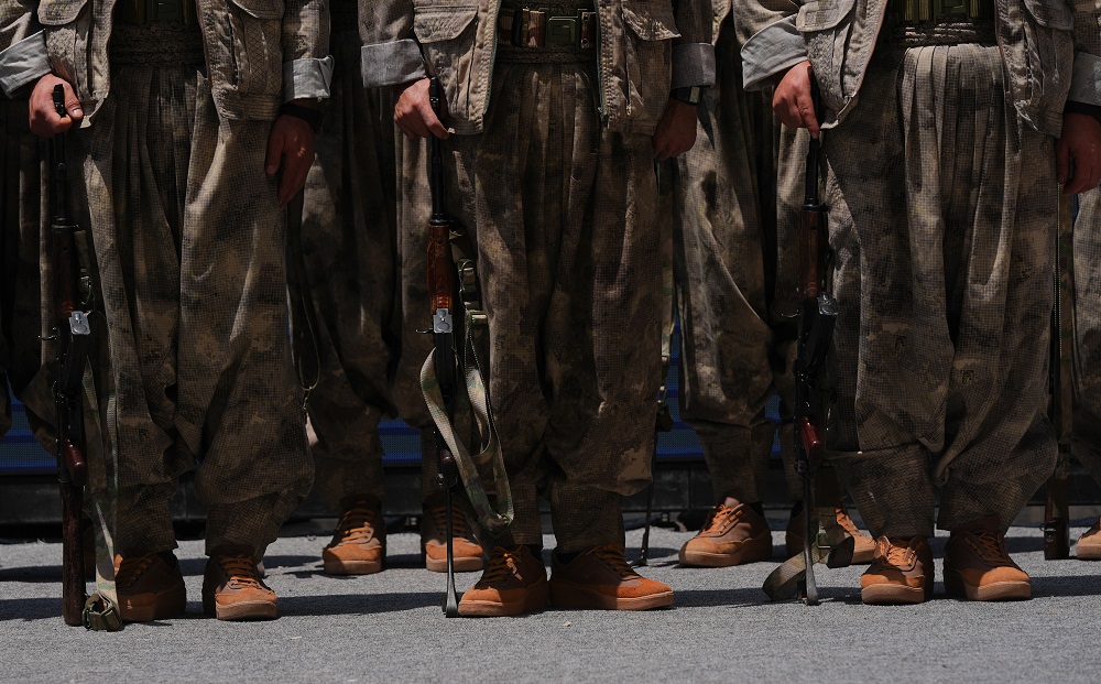 PKK'nın silahları bırakma ve yakma görüntüleri ortaya çıktı