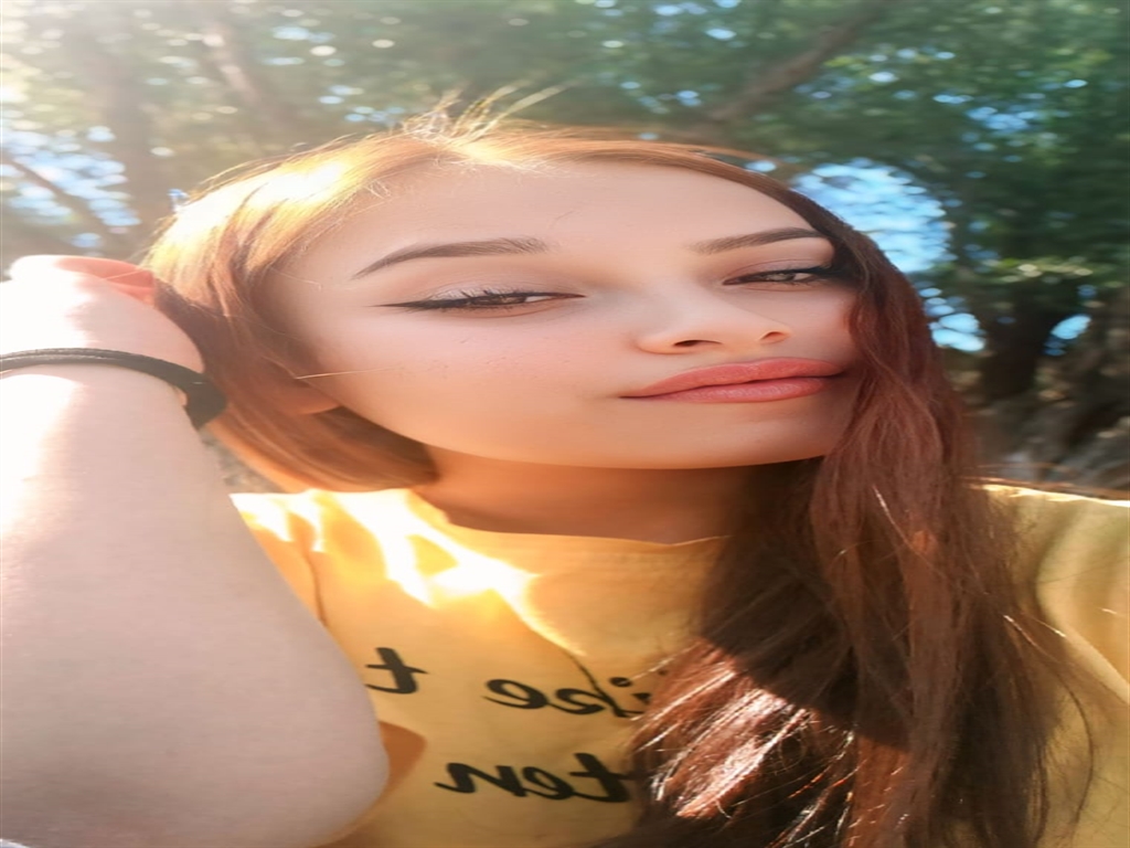 873342