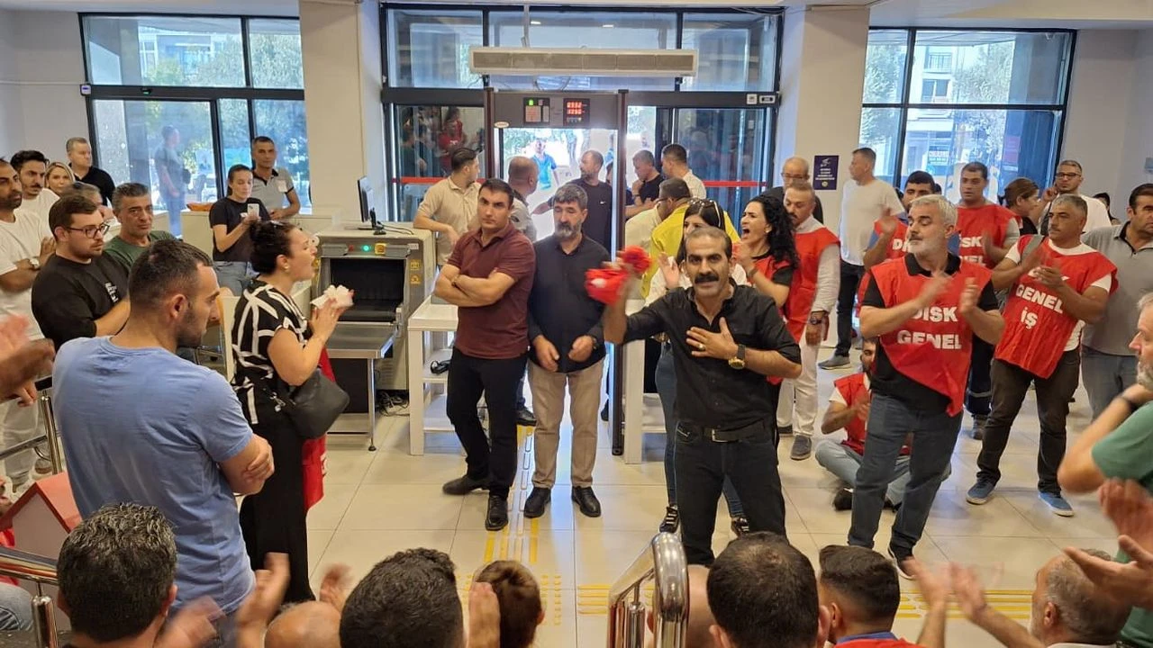 Buca Belediyesi İşçileri.