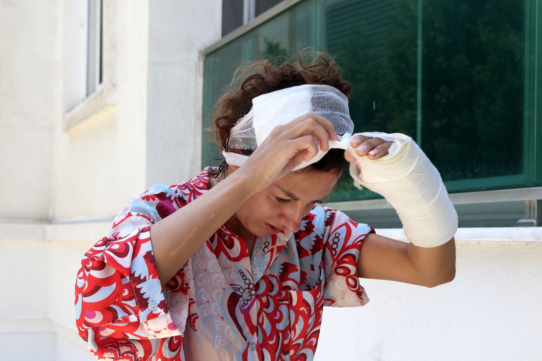 E S I N I N D A R B E T T I G I I R Y N A D U R U S M A D A Y U Z Y 917049 272503