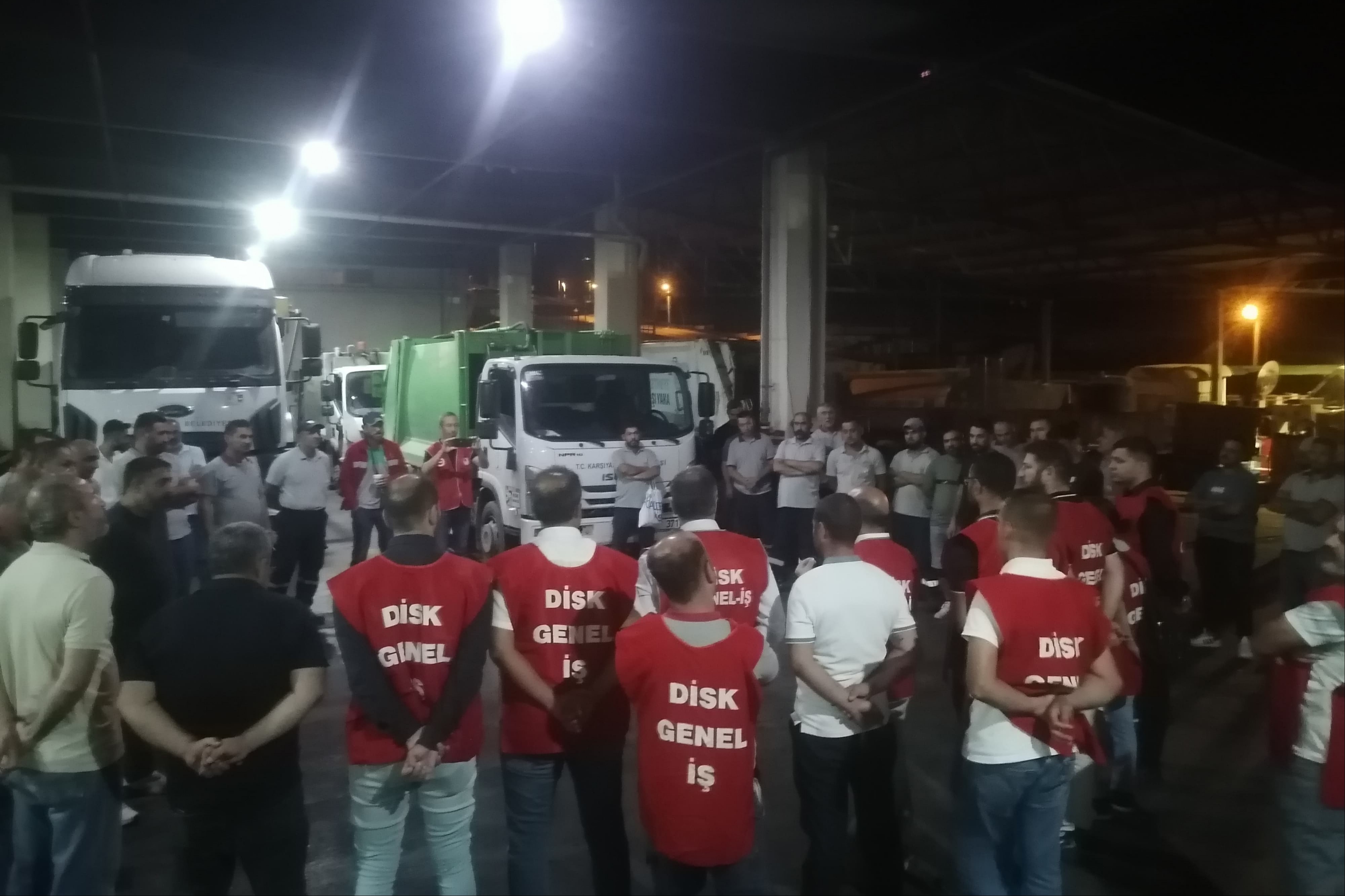 Karşıyaka Belediyesi Işçileri.
