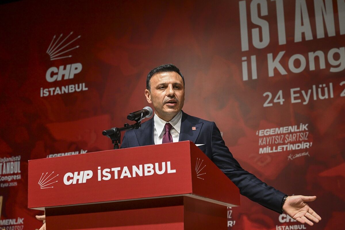 CHP İstanbul'da deprem: Özgür Çelik ve 36 İlçe Başkanı istifa etti