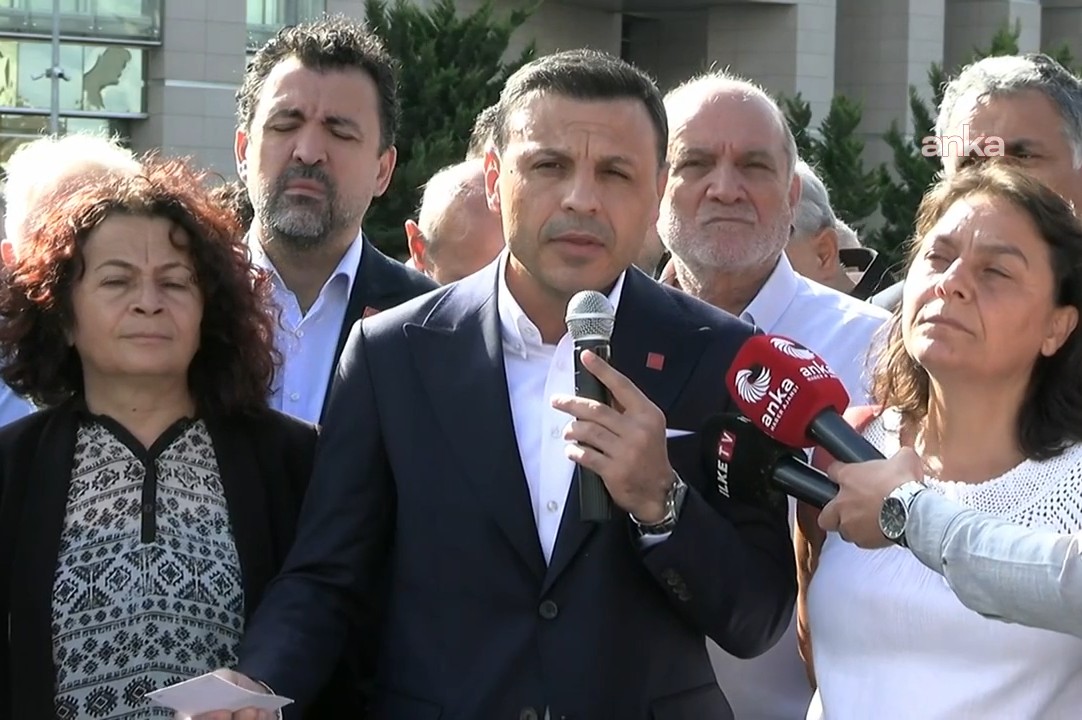 Özgür Çelik.
