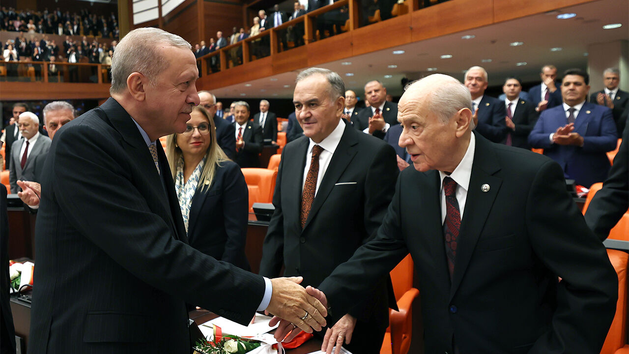 Seçim sistemi değişiyor: YENİ Parti’yi de ilgilendiren formül masada