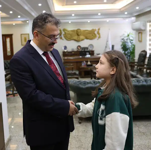 İ S İ T K