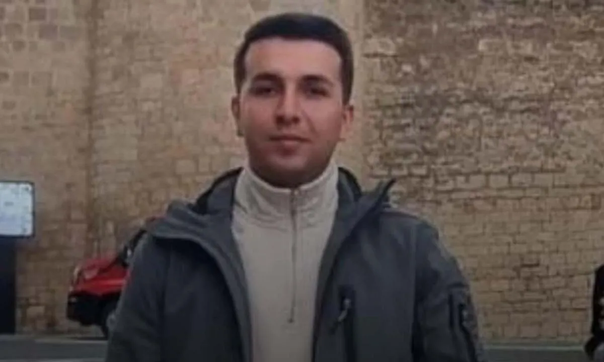 Ahmet Yaşir Kuyucu.