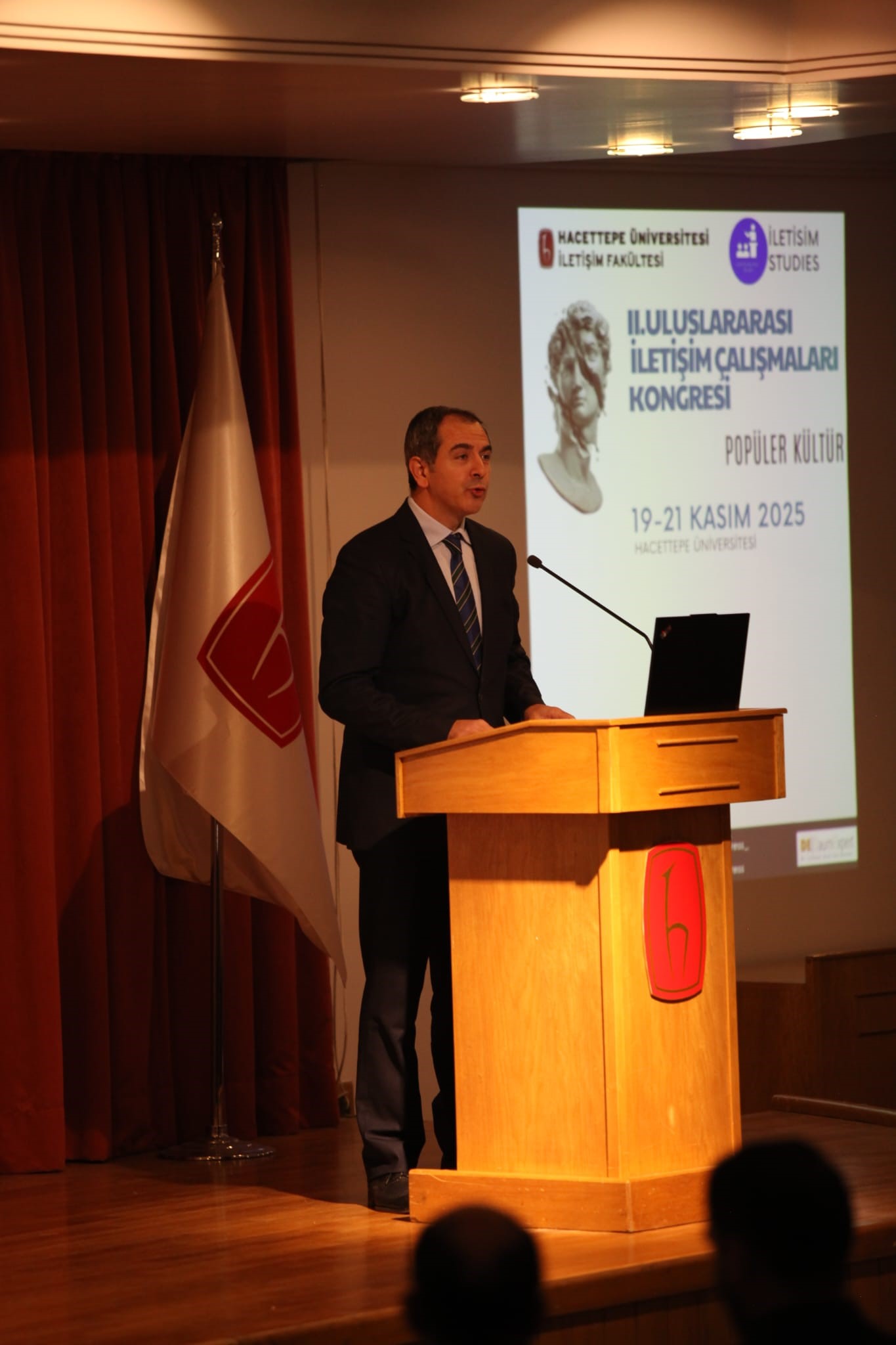 Hacettepe Üniversitesi Dekan Prof. Dr. Uğur Sadioğlu