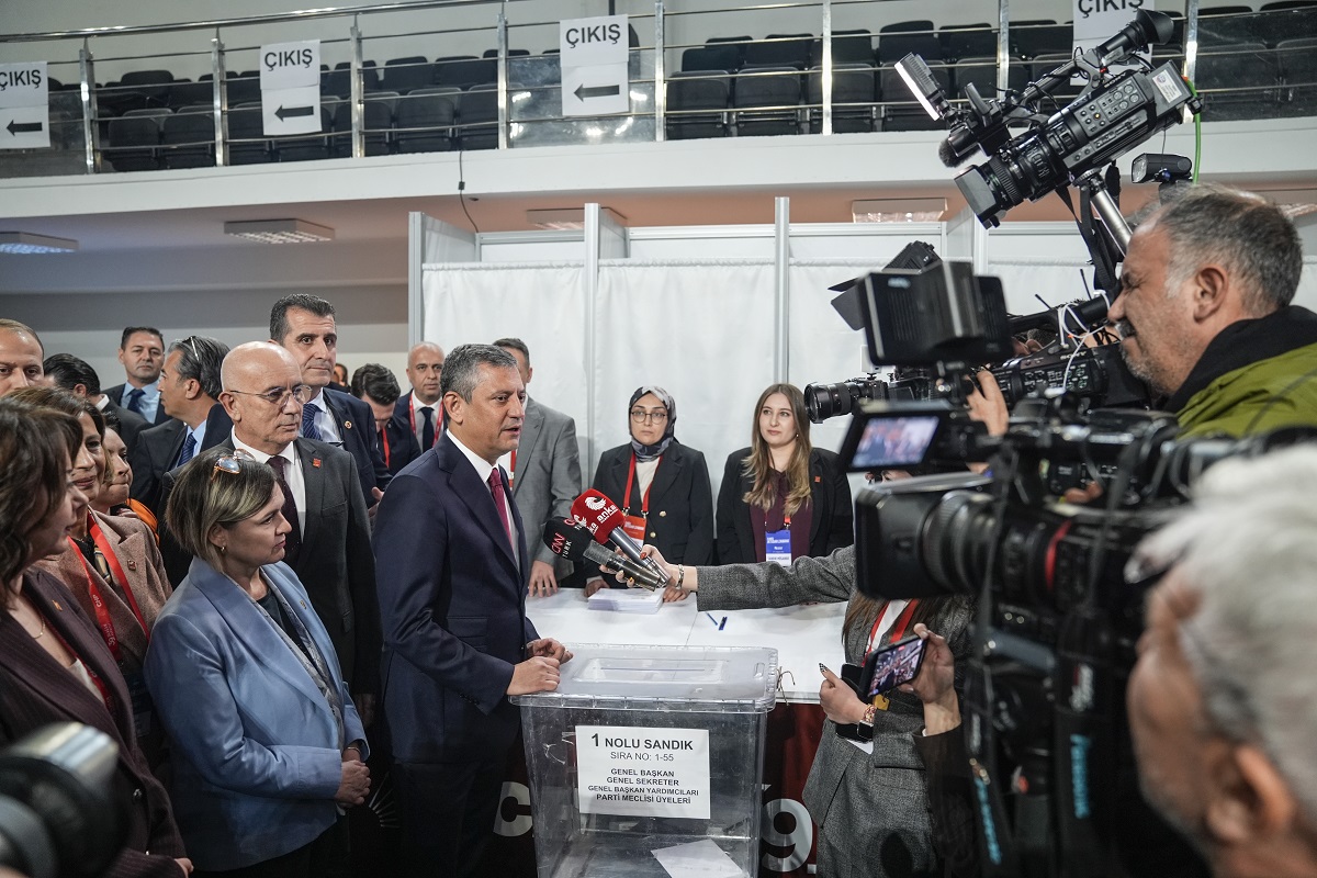 Özgür Özel (1)-19