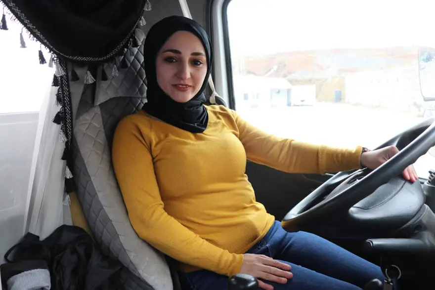 Sivastekkadıntırsoförü 601118