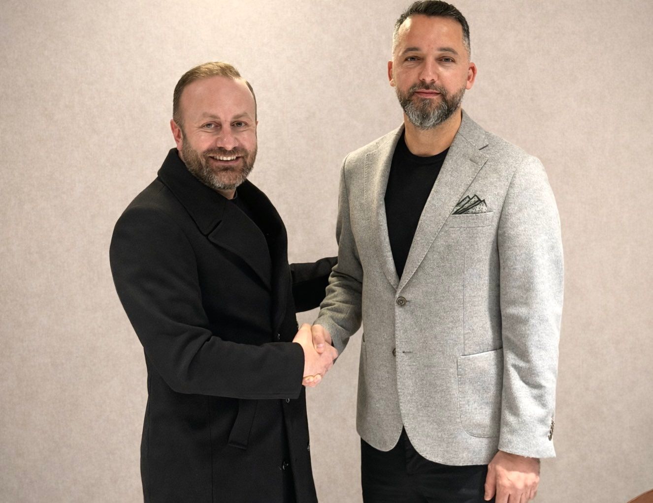 A L T A Y I N Y E N I T E K N I K D I R E K T O R U M E H M E T C A 1142570 339268