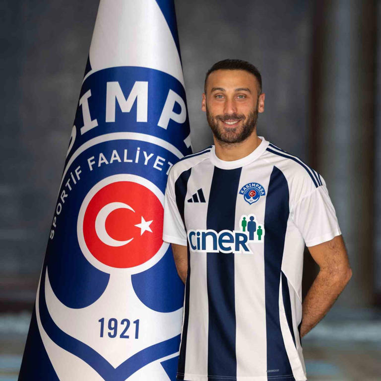 Cenk Tosun.